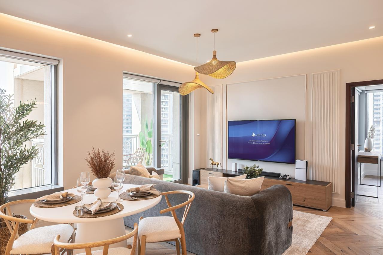Luxury 1BR Apartment Downtown